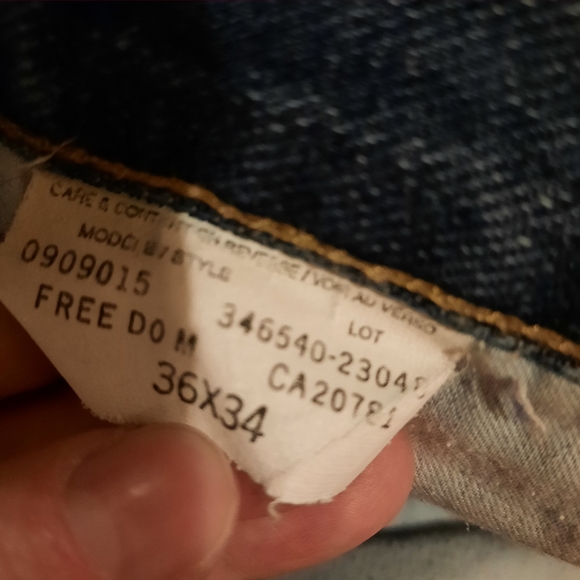 Tommy Hilfiger Dark Wash Vintage Jean Shorts - Picture 7 of 9